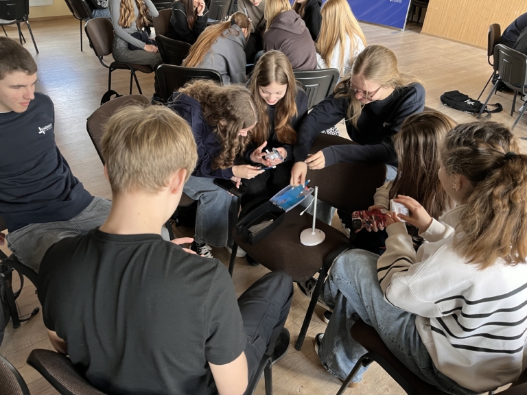 Netradicinė pamoka: vėjo jėgainės – ne tik teorija, bet ir praktika