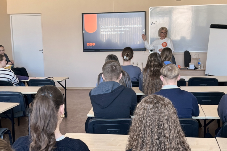 Mokymasis per žaidimą: MRU Sūduvos akademija pristatė pedagogo profesiją
